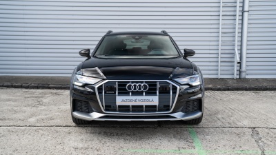 Audi A6 Allroad 3.0 TDI  (pohľad do interiéru)