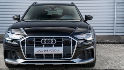 Audi A6 Allroad 3.0 TDI  (pohľad do interiéru)
