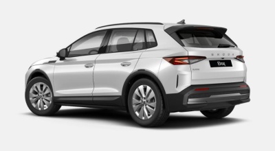 Škoda Elroq 50 Essence (pohľad zozadu)