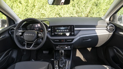 Škoda Fabia 1.5 TSI Selection (pohľad do interiéru)