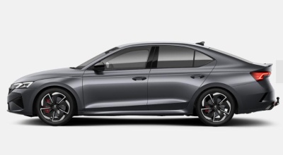 Škoda Octavia RS 2.0 TSI  (pohľad zboku)