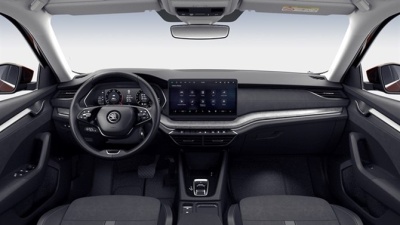 Škoda Octavia Combi 1.5 TSI  Top Selection (pohľad spredu)