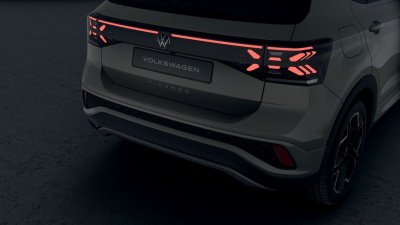 VW T-Cross 1.5 TSI R-Line Limited (pohľad do interiéru)