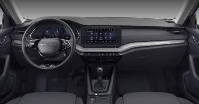 Škoda Octavia Combi 1.5 TSI Drive (pohľad spredu)