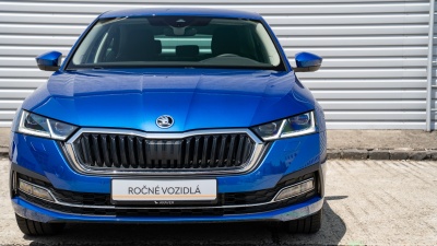 Škoda Octavia 1.5 TSI Style (pohľad do interiéru)