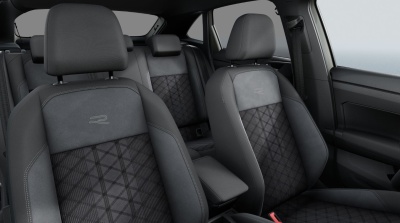 VW Taigo 1.0 TSI R-Line Limited (pohľad do interiéru)