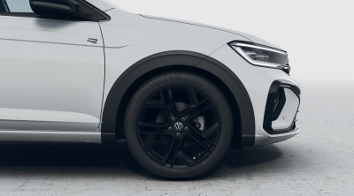 VW Taigo 1.5 TSI R-Line Limited (pohľad do interiéru)