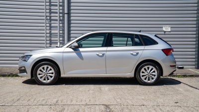Škoda Scala 1.0 TSI Ambition (pohľad zozadu)
