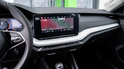 Škoda Octavia 1.5 TSI Drive 130 (pohľad do interiéru)