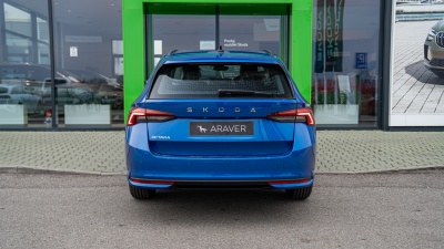 Škoda Octavia 1.5 TSI Drive 130 (pohľad spredu)
