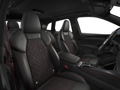 AUDI Q5 2.0 TDI Quattro (pohľad do interiéru)