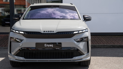 Škoda Enyaq 85x Sportline 4x4 (pohľad zozadu)