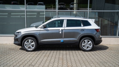 Škoda Karoq 1.5 TSI Drive 130 (pohľad zboku)