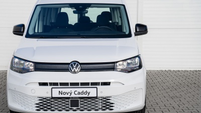 VW Caddy Basis 2.0 TDI (pohľad do interiéru)