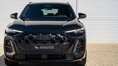 AUDI Q5 2.0 TDI Quattro (pohľad do interiéru)