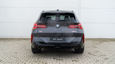 BMW X3 M50 xDrive (pohľad do interiéru)