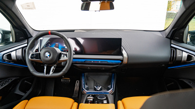 BMW X3 M50 xDrive (pohľad do interiéru)