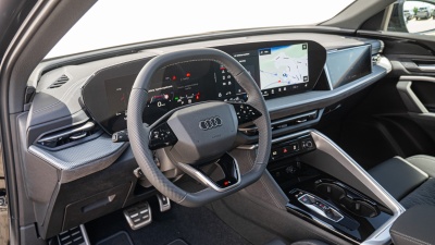 AUDI Q5 Sportback 2.0 TDI Quattro (pohľad zozadu)