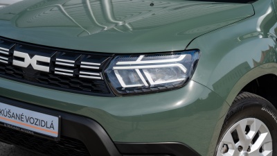 Dacia Duster 1.0 TCe Expression (pohľad do interiéru)