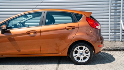 Ford Fiesta 1.0 EcoBoost (pohľad do interiéru)