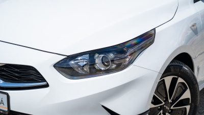 Kia Ceed 1.5 T-GDi DCT  (pohľad do interiéru)