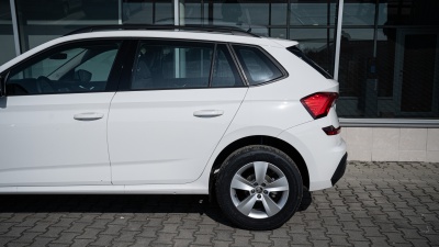 Škoda Kamiq 1.5 TSI Selection (pohľad do interiéru)