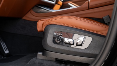 BMW X7 M60i xDrive