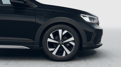 VW Taigo 1.0 TSI Limited (pohľad do interiéru)