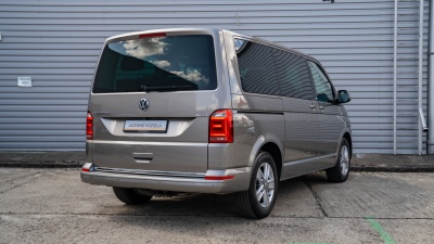 Volkswagen Multivan 2.0 TDI (pohľad do interiéru)
