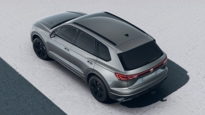 VW Touareg 3.0 TDI R-Line Limited (pohľad do interiéru)