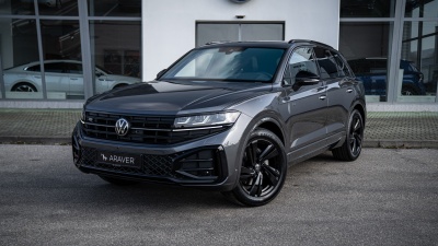 VW Touareg 3.0 TDI R-Line Limited (základný pohľad)
