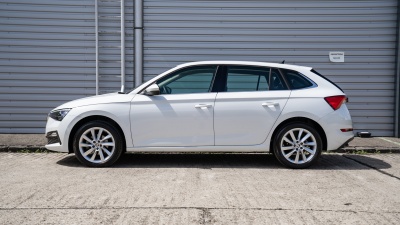 Škoda Scala 1.0 TSI Style (pohľad zozadu)