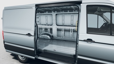 VW Crafter L3H2 35 2.0 BiTDI 4x4 (pohľad do interiéru)