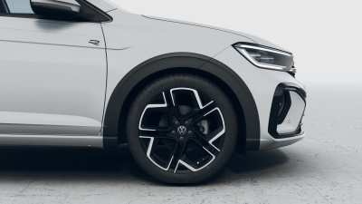 VW Taigo 1.5 TSI R-Line Limited (pohľad do interiéru)