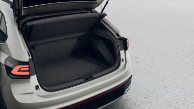 VW Taigo 1.5 TSI R-Line Limited (pohľad do interiéru)