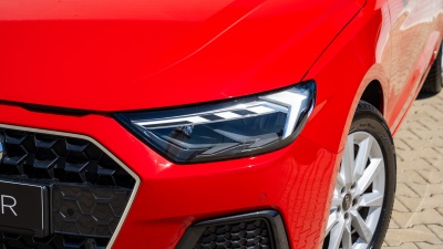 AUDI A1 Sportback 1.0 TFSI 25 TFSI Advanced (pohľad do interiéru)