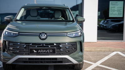 VW Tayron 2.0 TDI Elegance 4x4 (pohľad spredu)