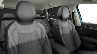 VW Tiguan 1.5 eTSI Limited (pohľad do interiéru)
