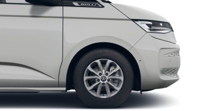 VW Multivan Bulli 2.0 TDI (pohľad spredu)