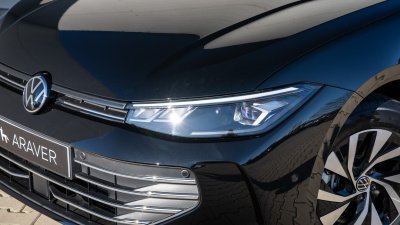 VW Passat Variant 2.0 TDI Business (pohľad do interiéru)