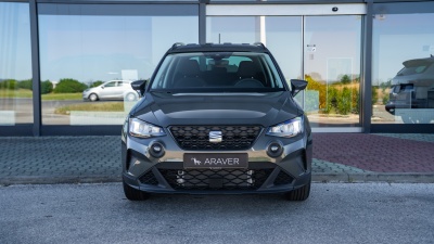 SEAT Arona 1.0 TSI Style Family (pohľad spredu)