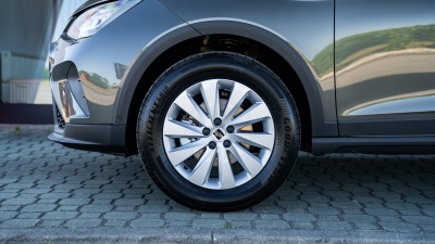 SEAT Arona 1.0 TSI Style Family (pohľad do interiéru)