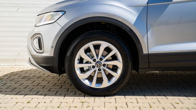 VW T-Roc 1.5 TSI Limited (pohľad do interiéru)