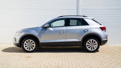 VW T-Roc 1.5 TSI Limited (pohľad zboku)