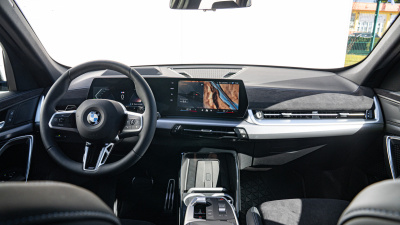 BMW X1 20d xDrive (pohľad do interiéru)