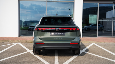 VW Tiguan 2.0 TDI Limited (pohľad do interiéru)