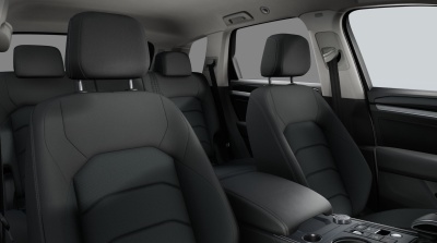 VW Touareg 3.0 TDI Limited (pohľad do interiéru)