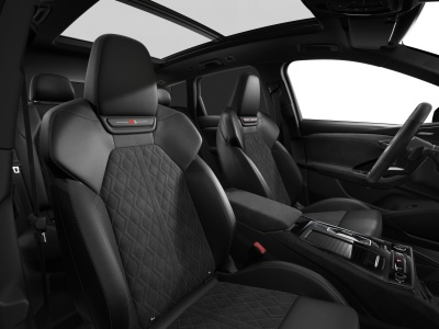 AUDI Q6 e-tron Quattro (pohľad do interiéru)