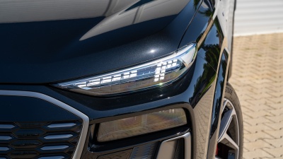AUDI Q6 e-tron Quattro (pohľad do interiéru)