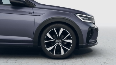VW Taigo 1.5 TSI R-Line Limited (pohľad do interiéru)